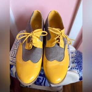 Chase + Chloe Yellow and Gray Loafers from Modcloth - Size 11